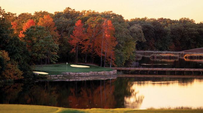 Explore-Minnesota-Golf-Legends-Golf-Course-Fall